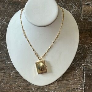 Vintage Gold Tone Book Locket Necklace 4 Page Accordion Photo Pendant Etched